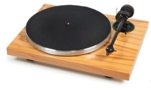 Pro-Ject 1Xpression Carbon Classic Turntable
